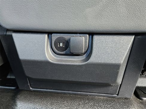 Used 2024 Ford F250 XL w/ Snow Plow Prep Package image 31