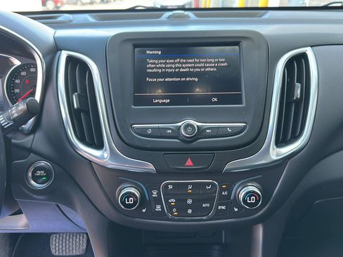 Used 2021 Chevrolet Equinox LT w/ Driver Convenience Package FWD image 14
