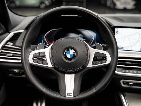 Used 2023 BMW X6 xDrive40i w/ M Sport Package image 43