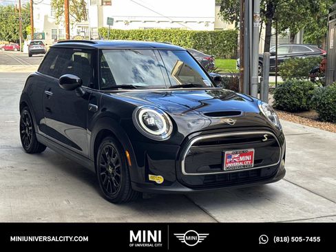 Certified 2023 MINI Cooper SE image 1