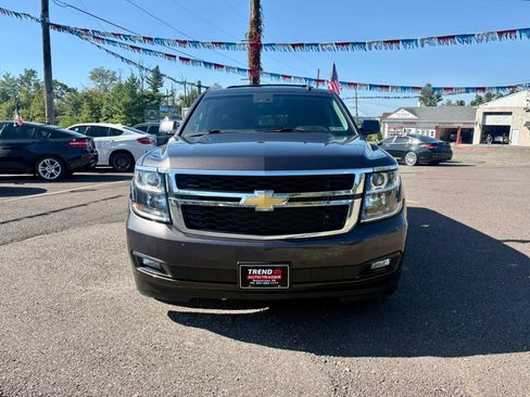 Used 2016 Chevrolet Suburban LT w/ Luxury Package AWD/4WD image 8