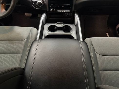 Used 2023 RAM 1500 Big Horn AWD/4WD image 16