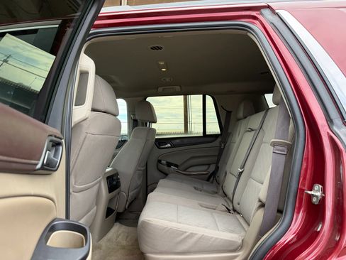 Used 2018 GMC Yukon SLE w/ SLE Value Package RWD image 11
