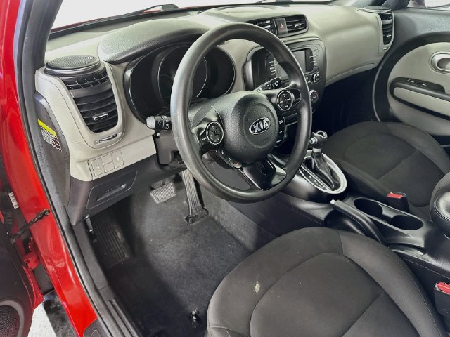 Used 2019 Kia Soul FWD image 18
