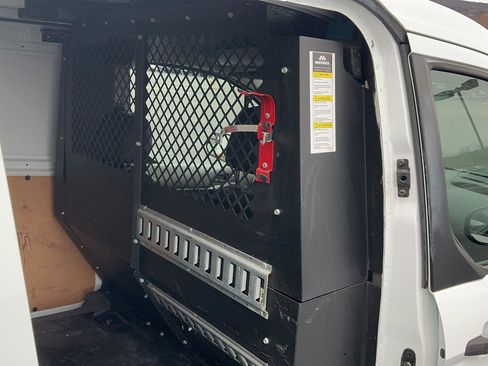 Used 2020 Ford Transit Connect XL image 26