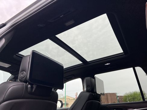 Used 2023 GMC Yukon Denali Ultimate AWD/4WD image 50