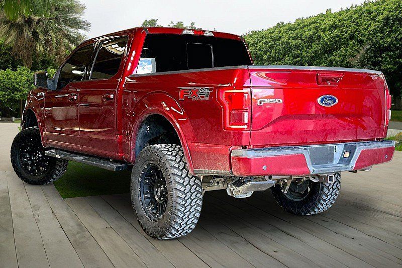 Used 2017 Ford F150 Lariat AWD/4WD image 9
