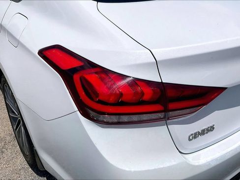 Used 2016 Hyundai Genesis 3.8 w/ Option Group 02 RWD image 30