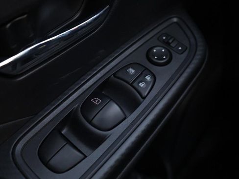 New 2025 Nissan Versa SV w/ Trunk Package image 16