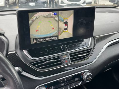 Certified 2023 Nissan Altima 2.0 SR FWD image 16