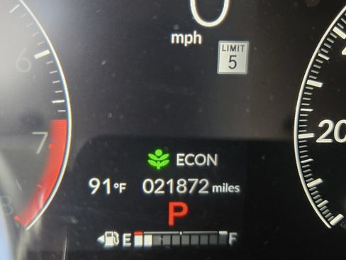 Certified 2026 Honda HR-V LX image 22