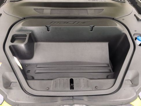 Used 2025 Ford Mustang Mach-E Premium w/ Sport Appearance Package AWD/4WD image 39