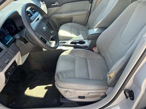 Used 2010 Ford Fusion SE image 17