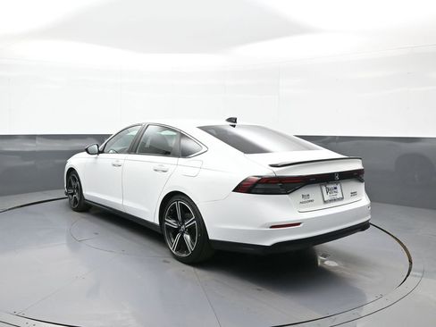 Certified 2023 Honda Accord Sport image 8