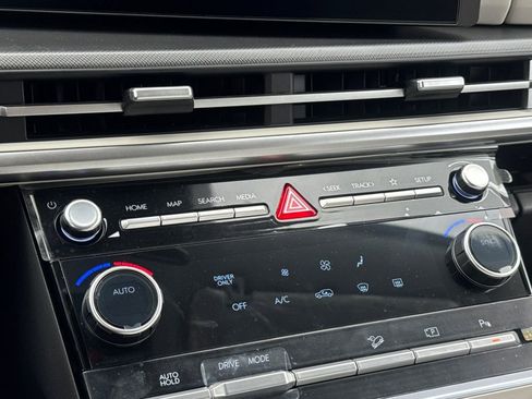 New 2026 Hyundai Santa Fe SE FWD image 20