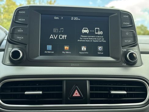 Used 2019 Hyundai Kona SE image 17