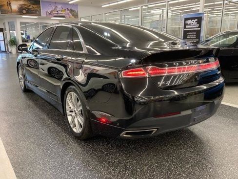 Used 2014 Lincoln MKZ AWD w/ Equipment Group 102A Reserve image 7