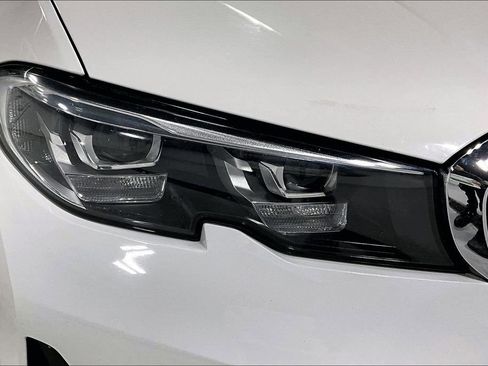 Used 2020 BMW 330i xDrive Sedan AWD/4WD image 36