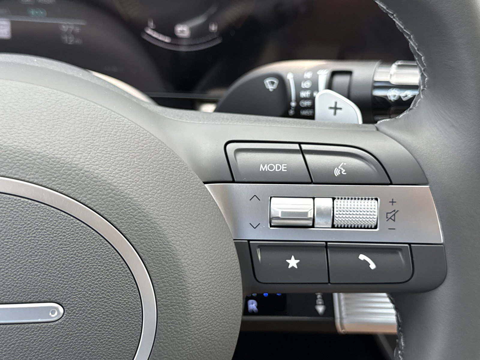 New 2026 Hyundai Sonata SEL FWD image 21