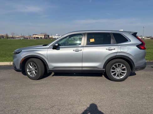 Used 2023 Honda CR-V EX-L image 9