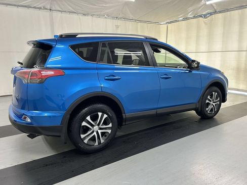 Used 2018 Toyota RAV4 LE w/ All Weather Liner Package AWD/4WD image 2