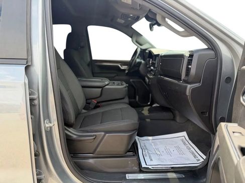 Used 2024 Chevrolet Silverado 1500 LT AWD/4WD image 24