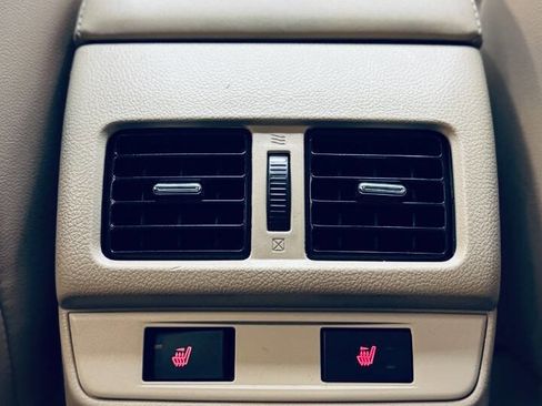 Used 2015 Subaru Outback 2.5i Limited image 13