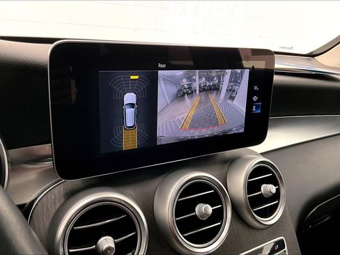 Certified 2022 Mercedes-Benz GLC 300 image 29