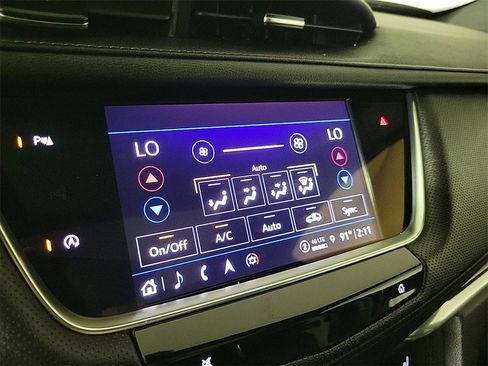 Used 2023 Cadillac XT5 Premium Luxury image 23