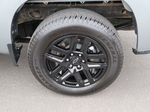 Used 2024 Chevrolet Silverado 1500 Custom RWD image 17