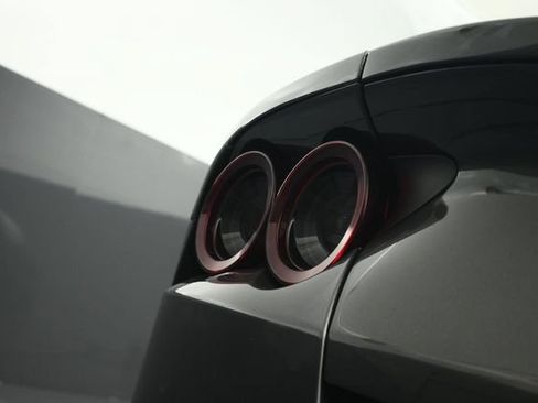 Used 2023 Ferrari 812 GTS RWD image 90