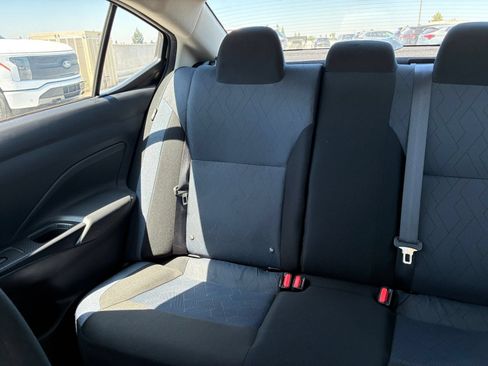Used 2025 Nissan Versa SV FWD image 36