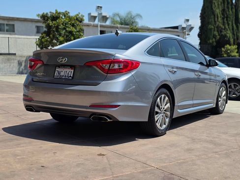Used 2015 Hyundai Sonata Sport w/ Option Group 03 FWD image 12