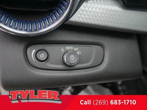 New 2026 Chevrolet Trax LT w/ Driver Confidence Package image 25