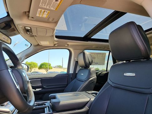 New 2026 Ford Expedition Platinum w/ Driver's Package AWD/4WD image 7