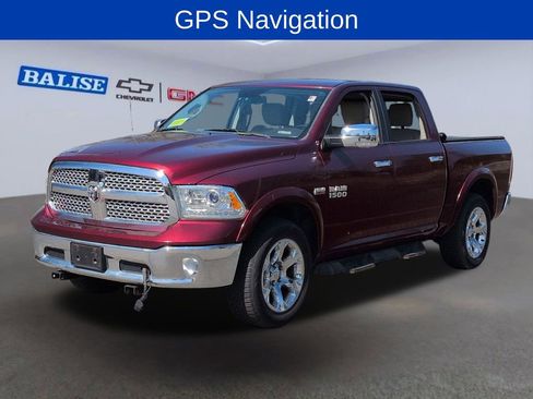 Used 2017 RAM 1500 Laramie w/ Convenience Group AWD/4WD image 7