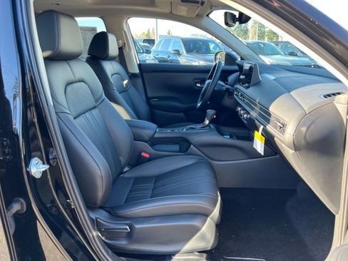 New 2026 Honda HR-V EX-L image 9