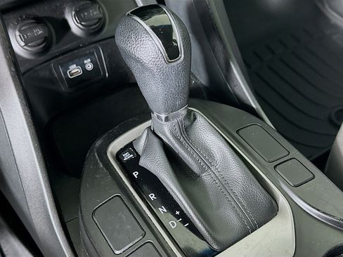 Used 2018 Hyundai Santa Fe Sport FWD image 24