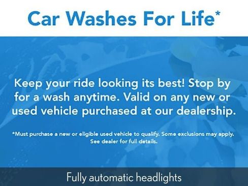 Certified 2025 Honda HR-V LX image 30