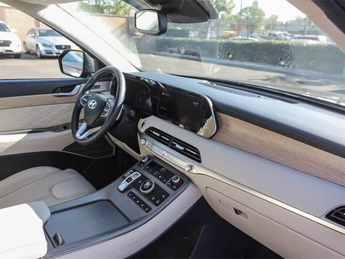 Certified 2022 Hyundai Palisade Calligraphy w/ Winter Package image 21