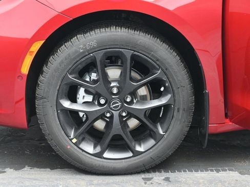 New 2026 Chrysler Pacifica Select w/ S Appearance Package FWD image 30