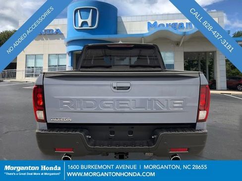 New 2026 Honda Ridgeline Black Edition image 5