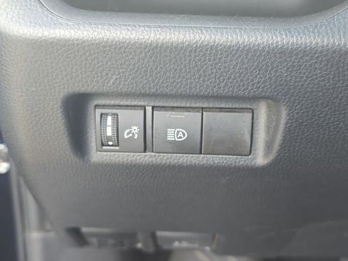 Certified 2024 Toyota RAV4 XLE image 25
