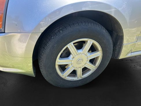 Used 2004 Cadillac SRX w/ Preferred Equipment Group AWD/4WD image 14