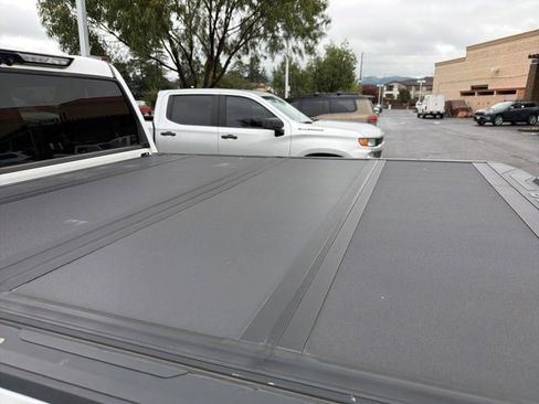 Used 2022 Toyota Tundra Limited w/ TRD Off-Road Package image 15