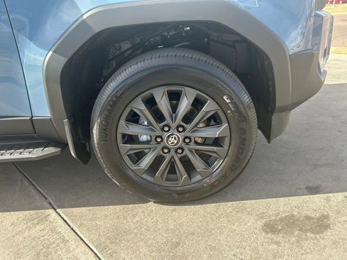 Used 2026 Toyota Land Cruiser w/ Premium Package image 31