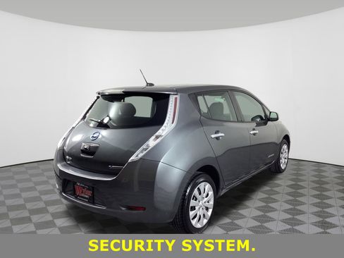 Used 2017 Nissan Leaf S w/ Charge Package image 4