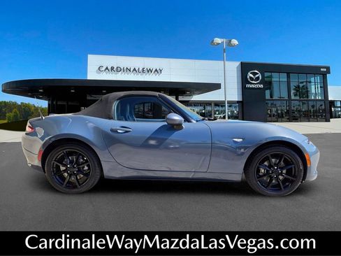 Used 2021 MAZDA MX-5 Miata Grand Touring RWD image 7