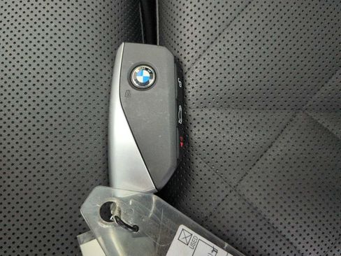 Used 2026 BMW X5 xDrive40i w/ Parking Assistance Package AWD/4WD image 37
