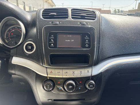 Used 2015 Dodge Journey American Value Package FWD image 12